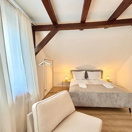 Caricasa Romantische In Apartment